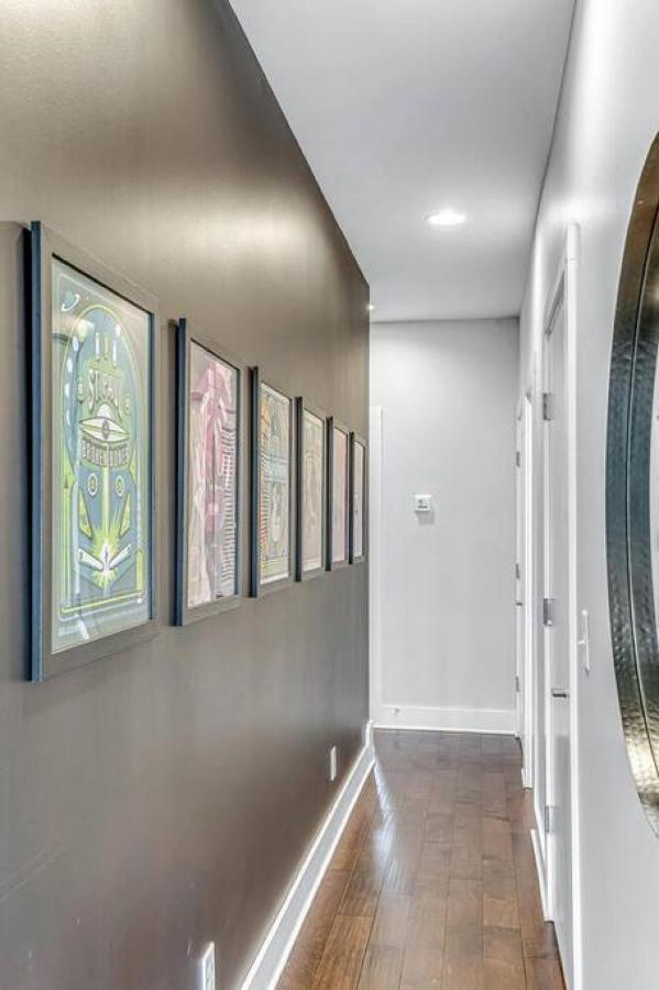 Big New And Modern With Skyline View Mural And Ping Pong Nashville Eksteriør bilde
